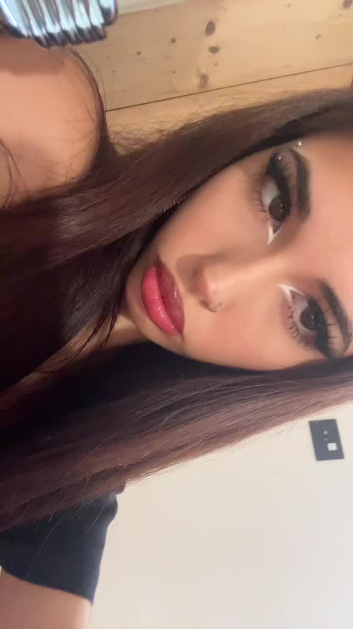 @isottaaa.p