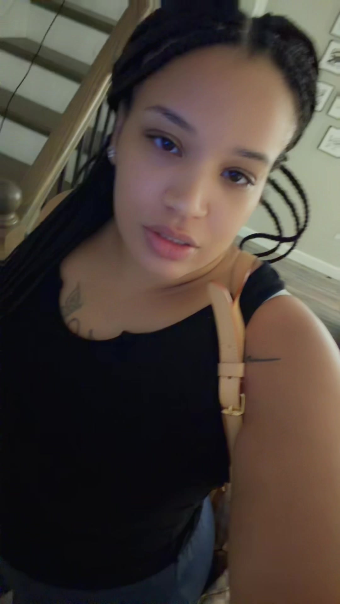 @Keeping__upwith_Dee
