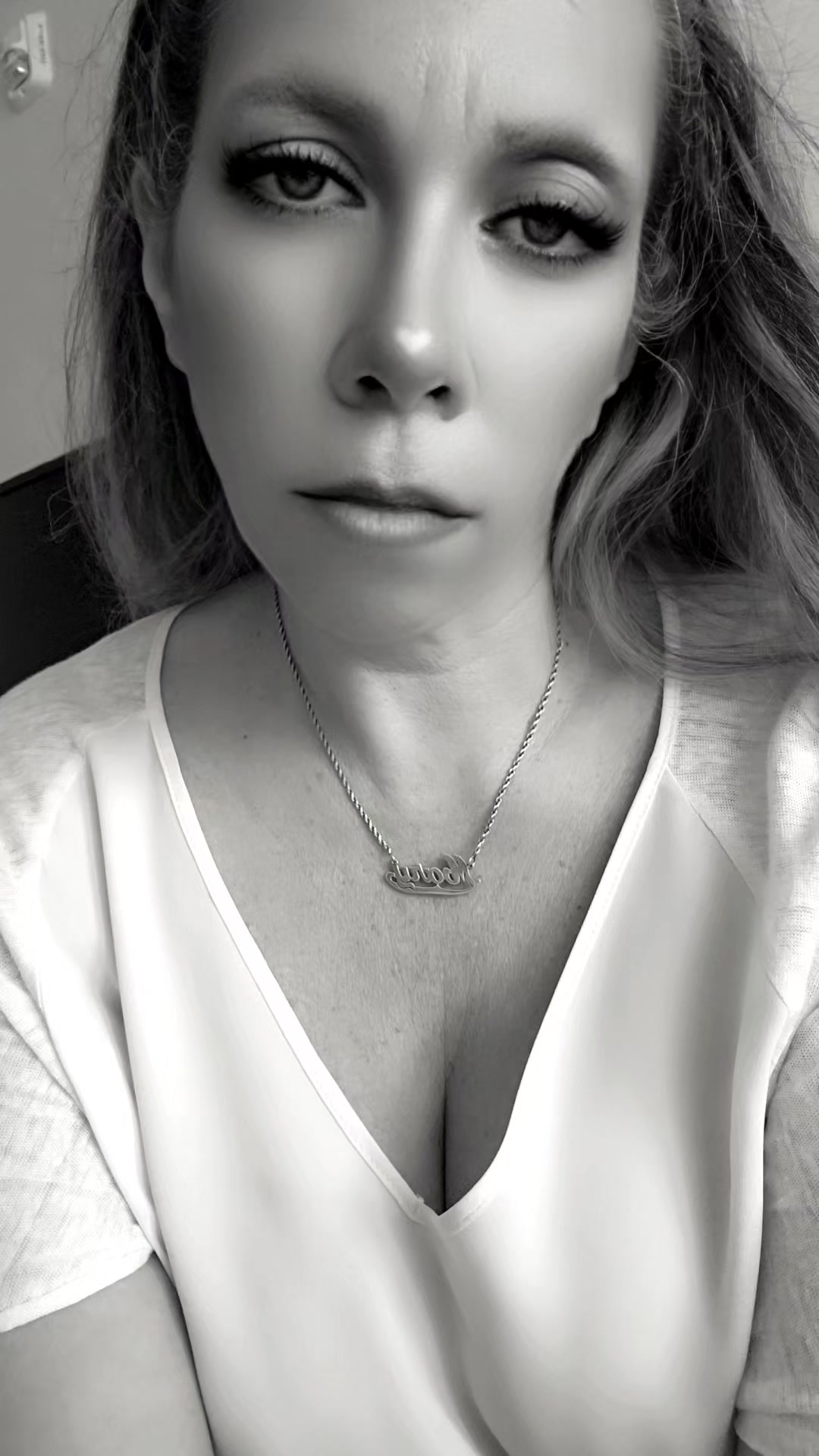 @Mary Szapiro❌️