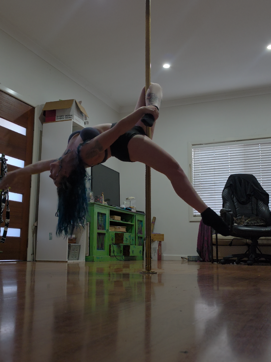 @tiedyepole