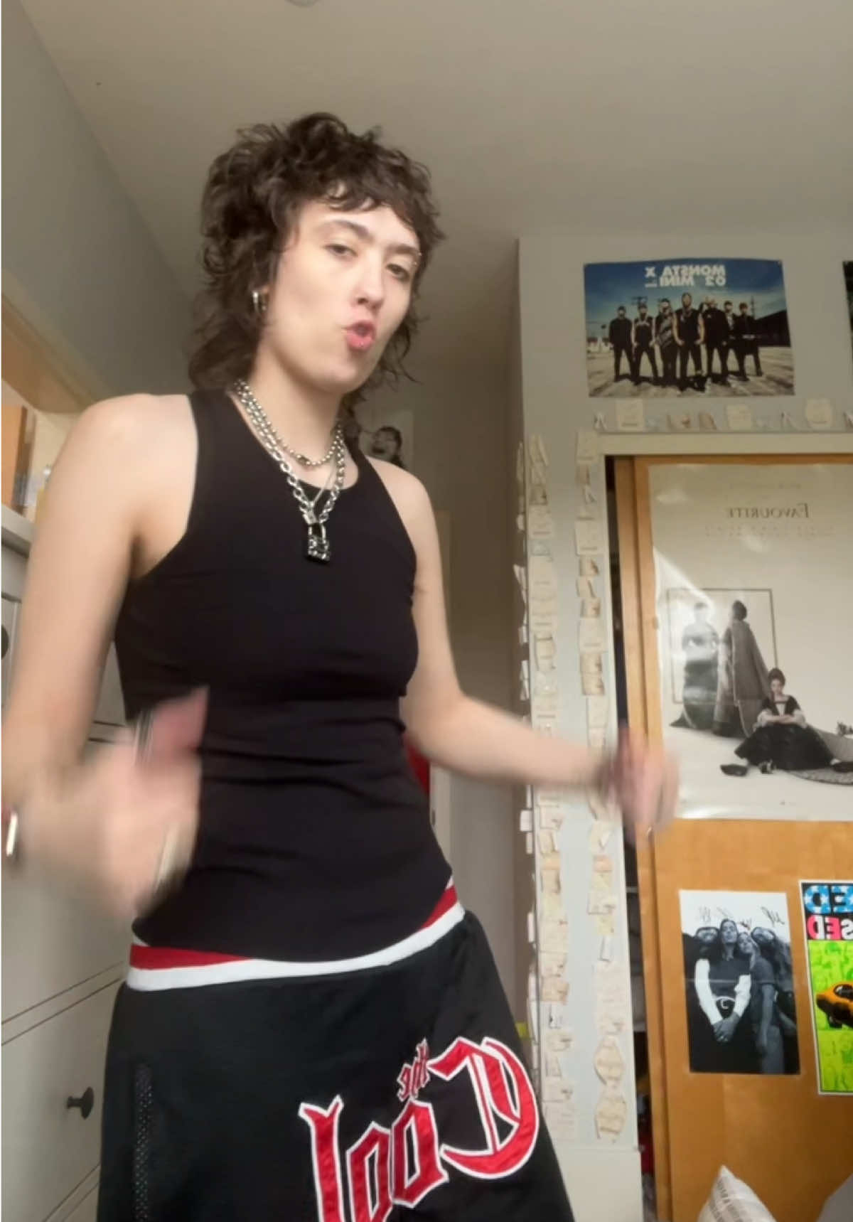 @hannahtzvi