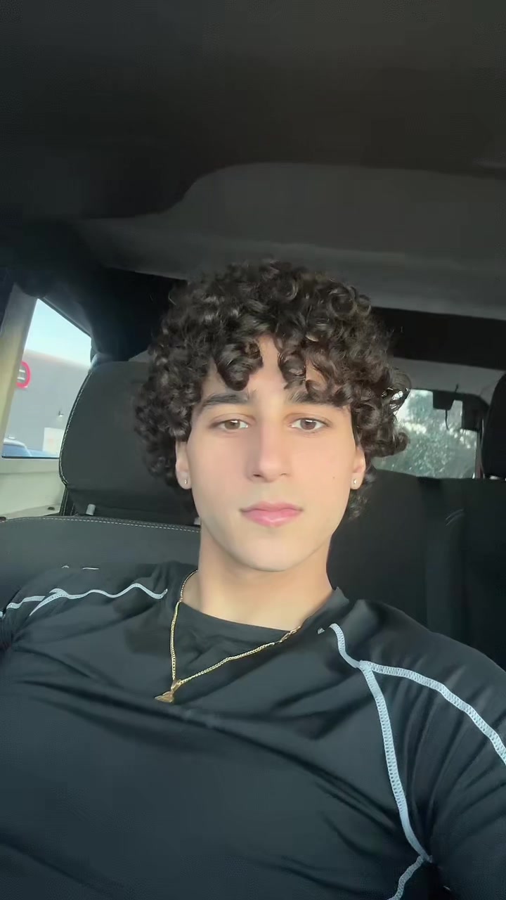 @Lucas🇹🇹