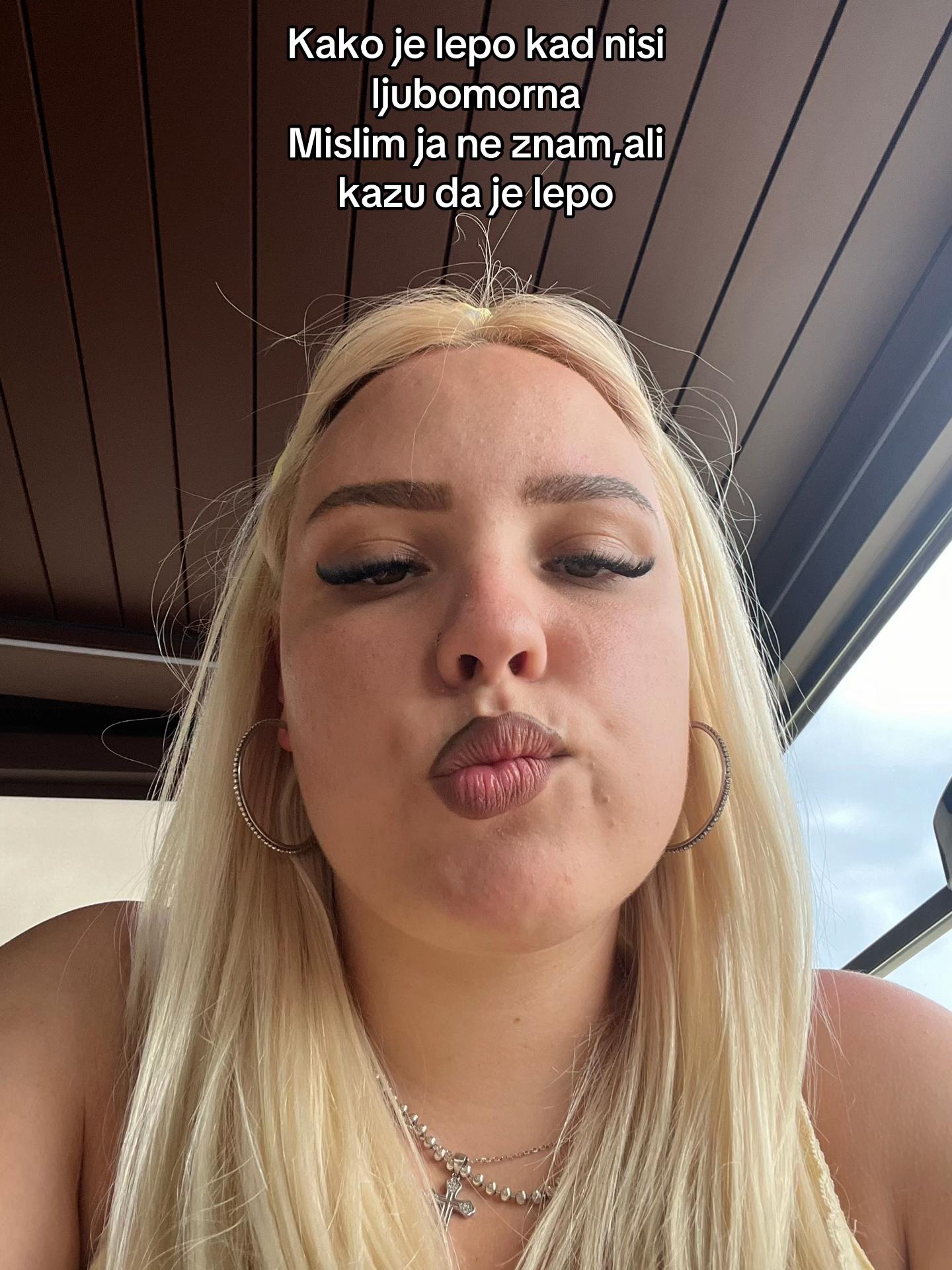 @Zlatokosa
