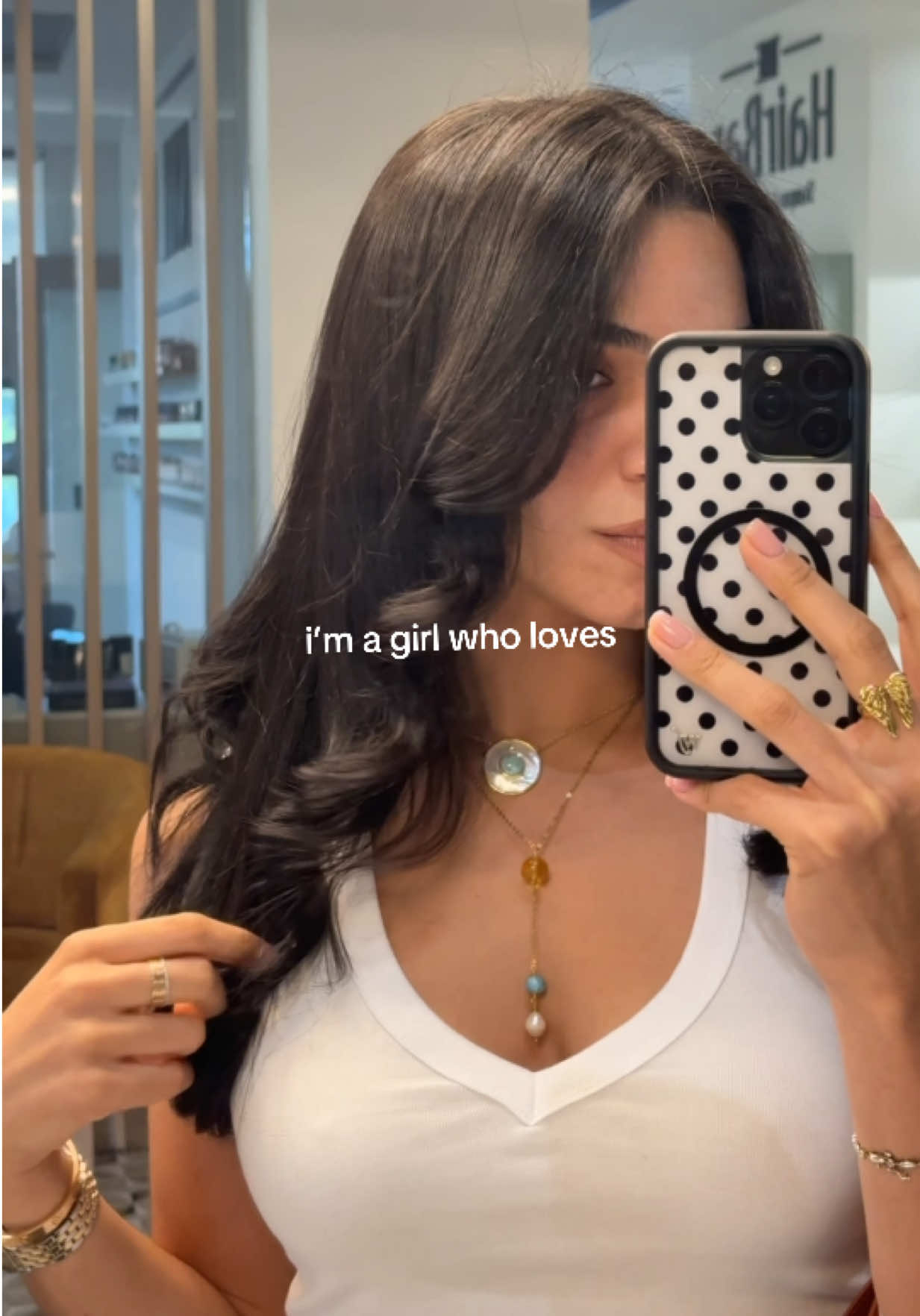 @amelia i. gomez