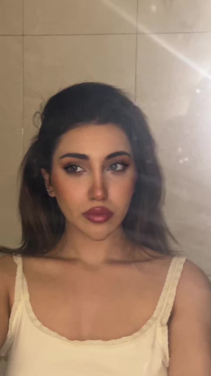@Melina Farshi