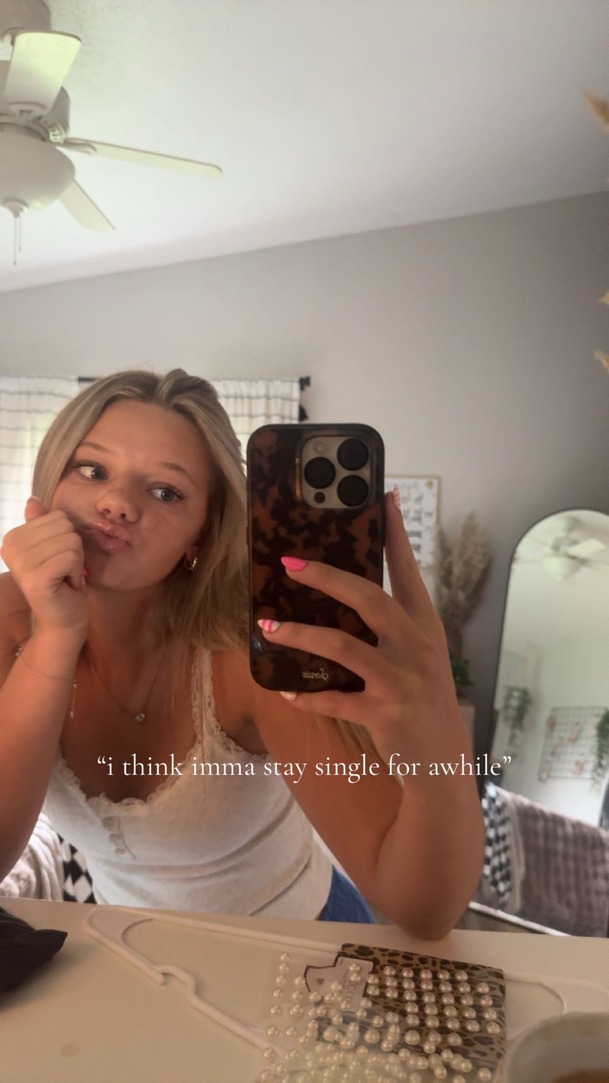 @tays.secret.28