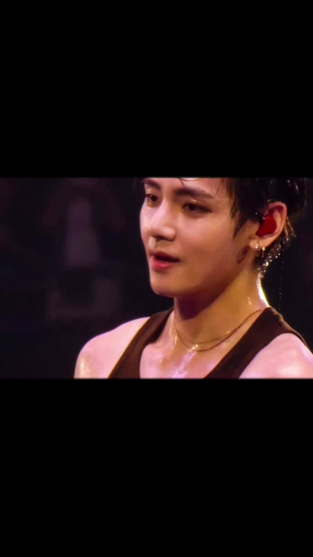@Kim Taehyung mine bias 💜💜💜