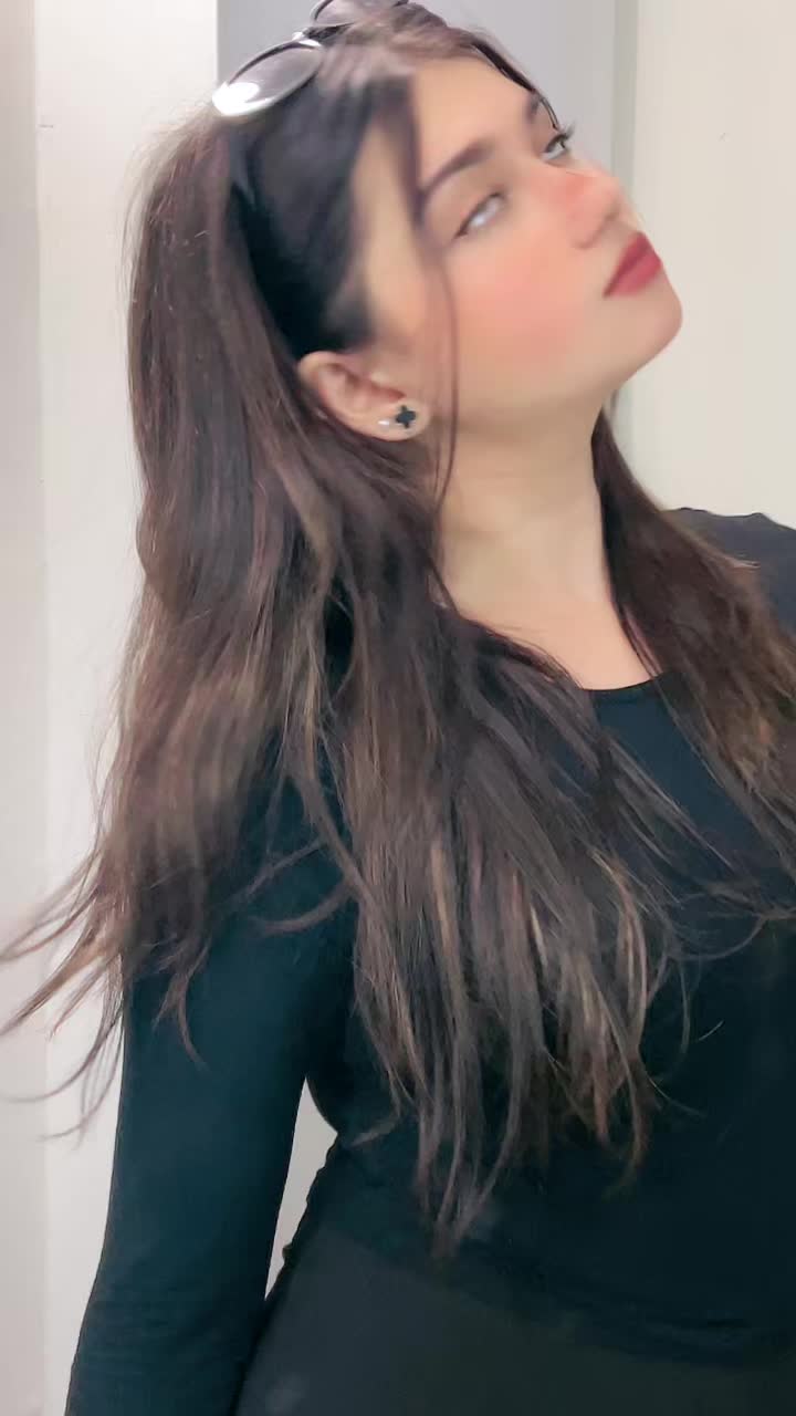 @Shafaq Khan❤️