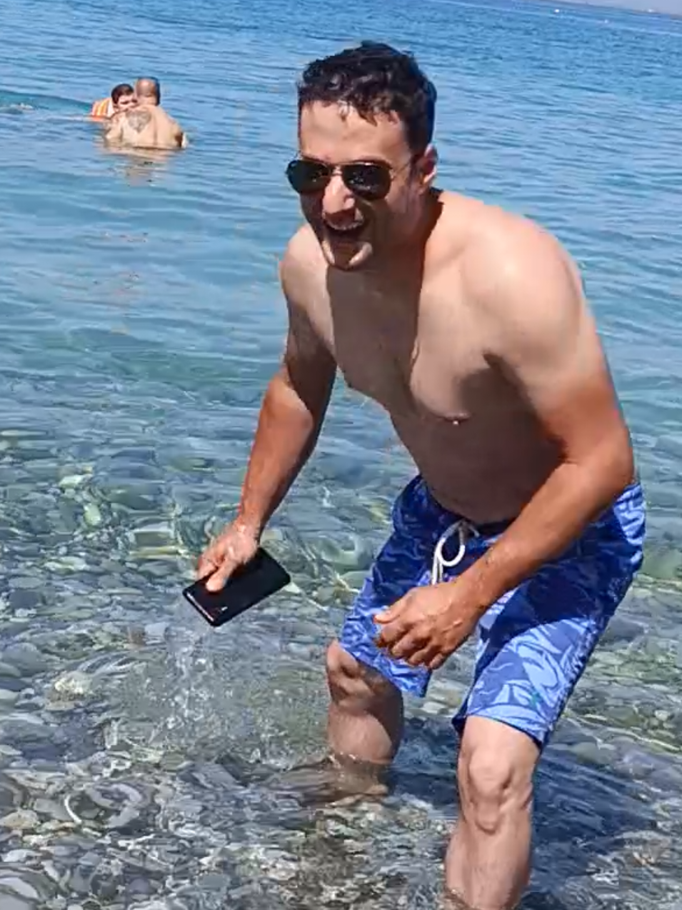 @Dionisis_Anna