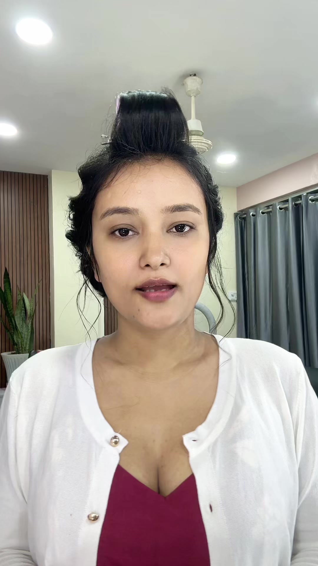 @Makeupwithaakriti