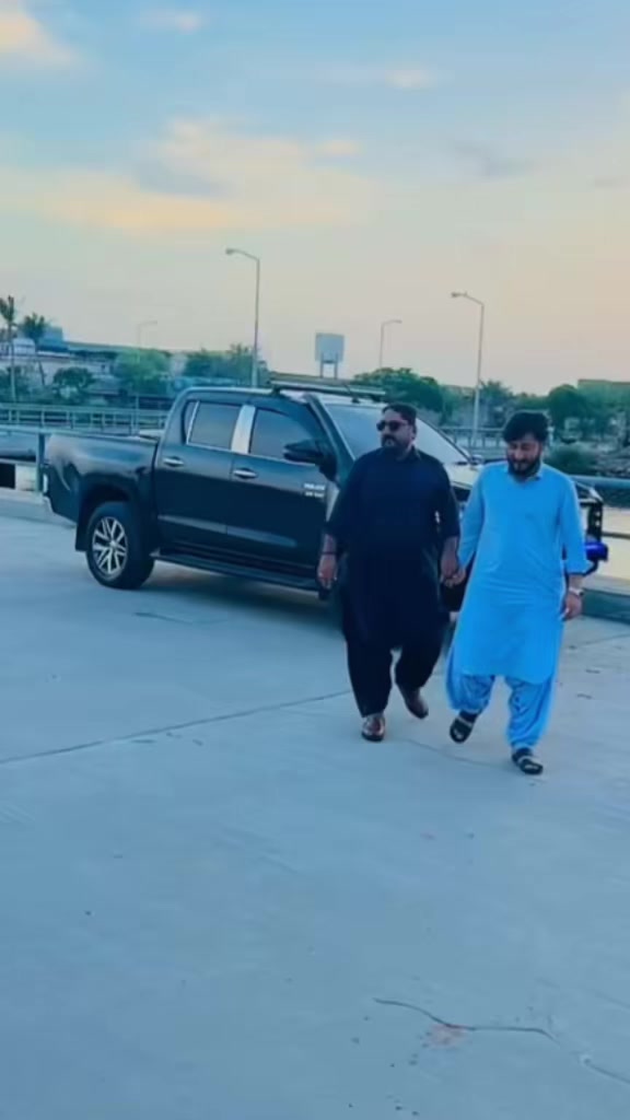 @⚔️ZB KHAN⚔️