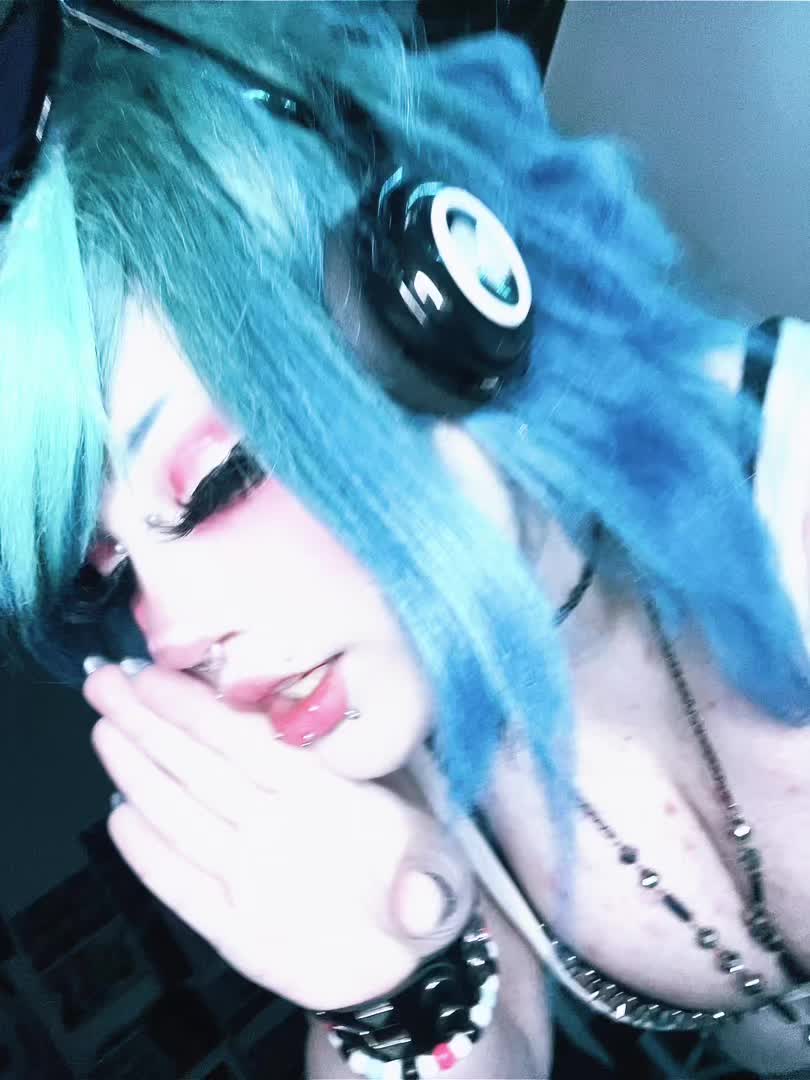 @Susu <3