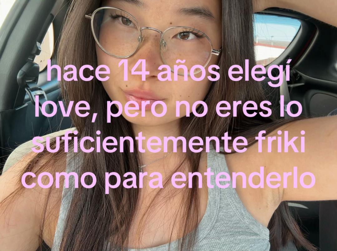 @Julia 𝜗ৎ