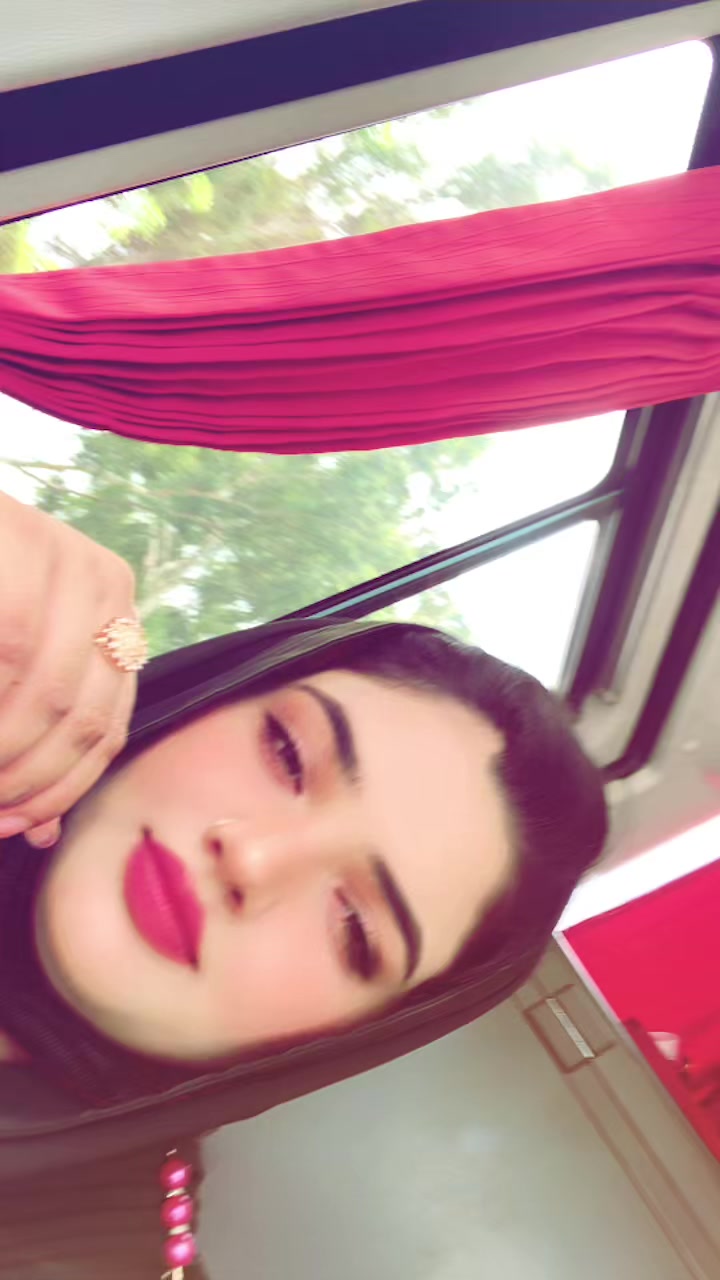 @👸🌸Amna Malik🌸y🌺