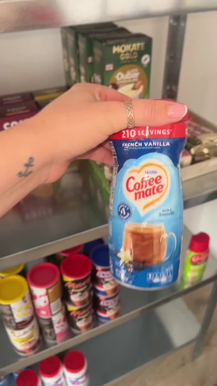 @Bellasboxesuk