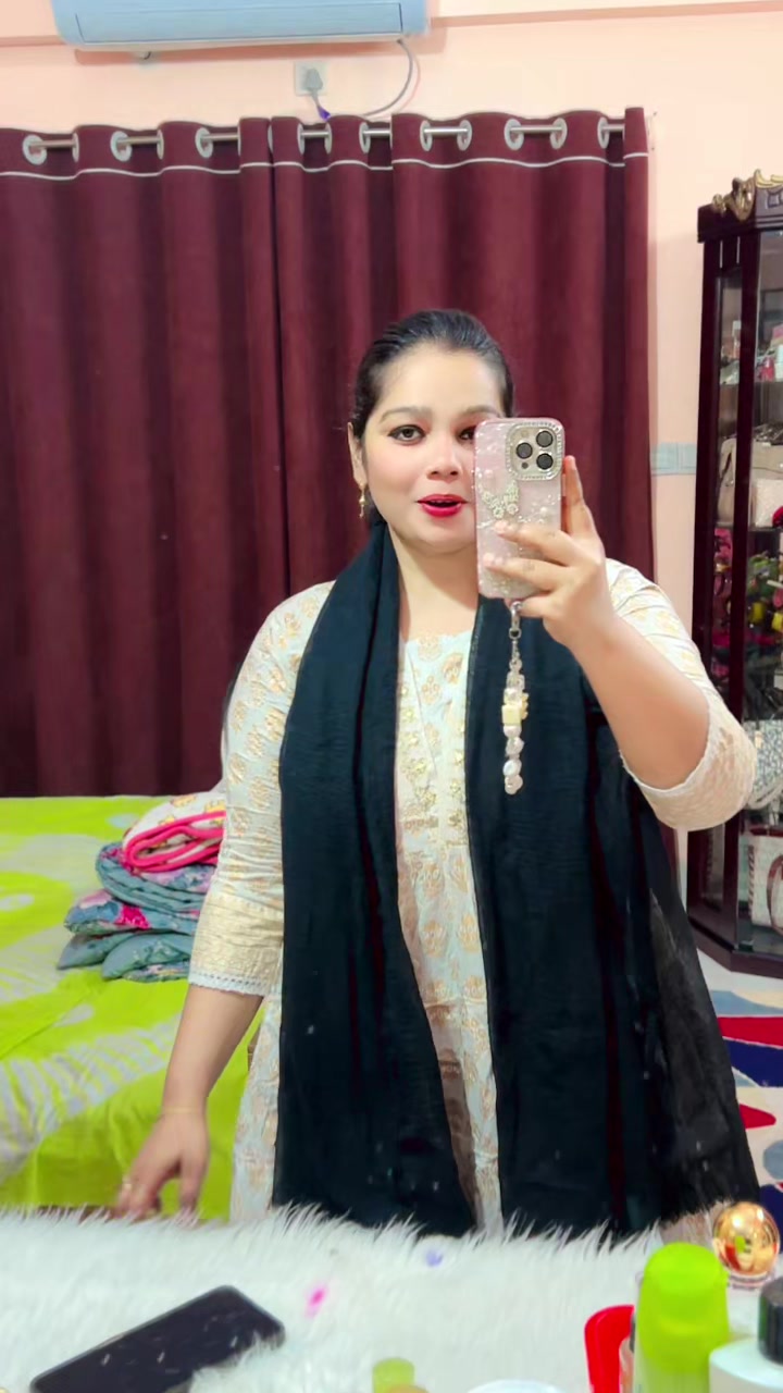 @sadiatamanna