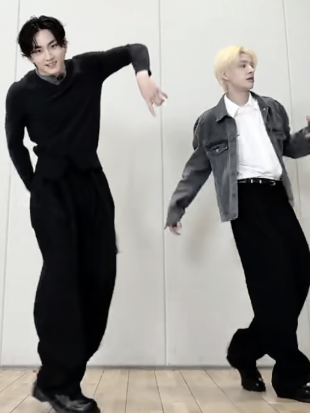 @𝐉𝐚𝐤𝐞𝐫𝐞𝐥`