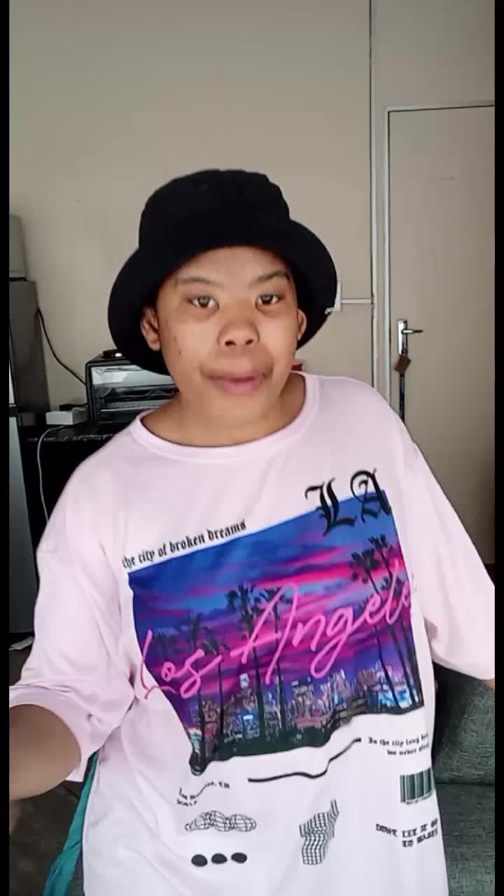 @Neoza