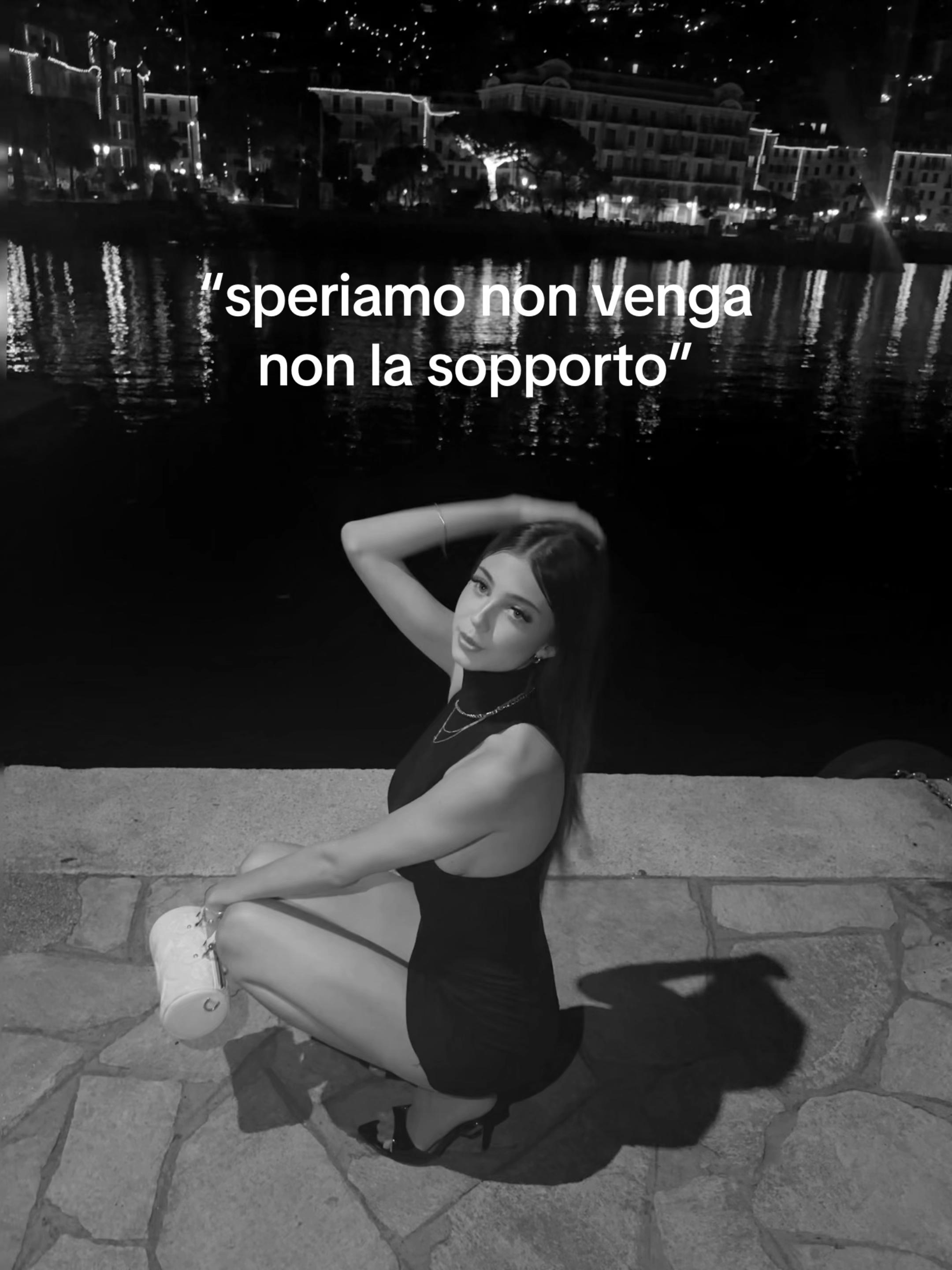 @𝒹ℴ𝓁𝓁𝓎🎀