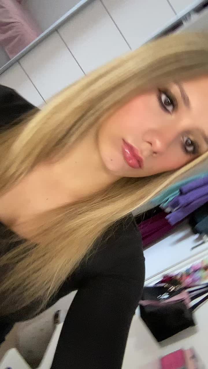 @wiktorias-&sect;ecret