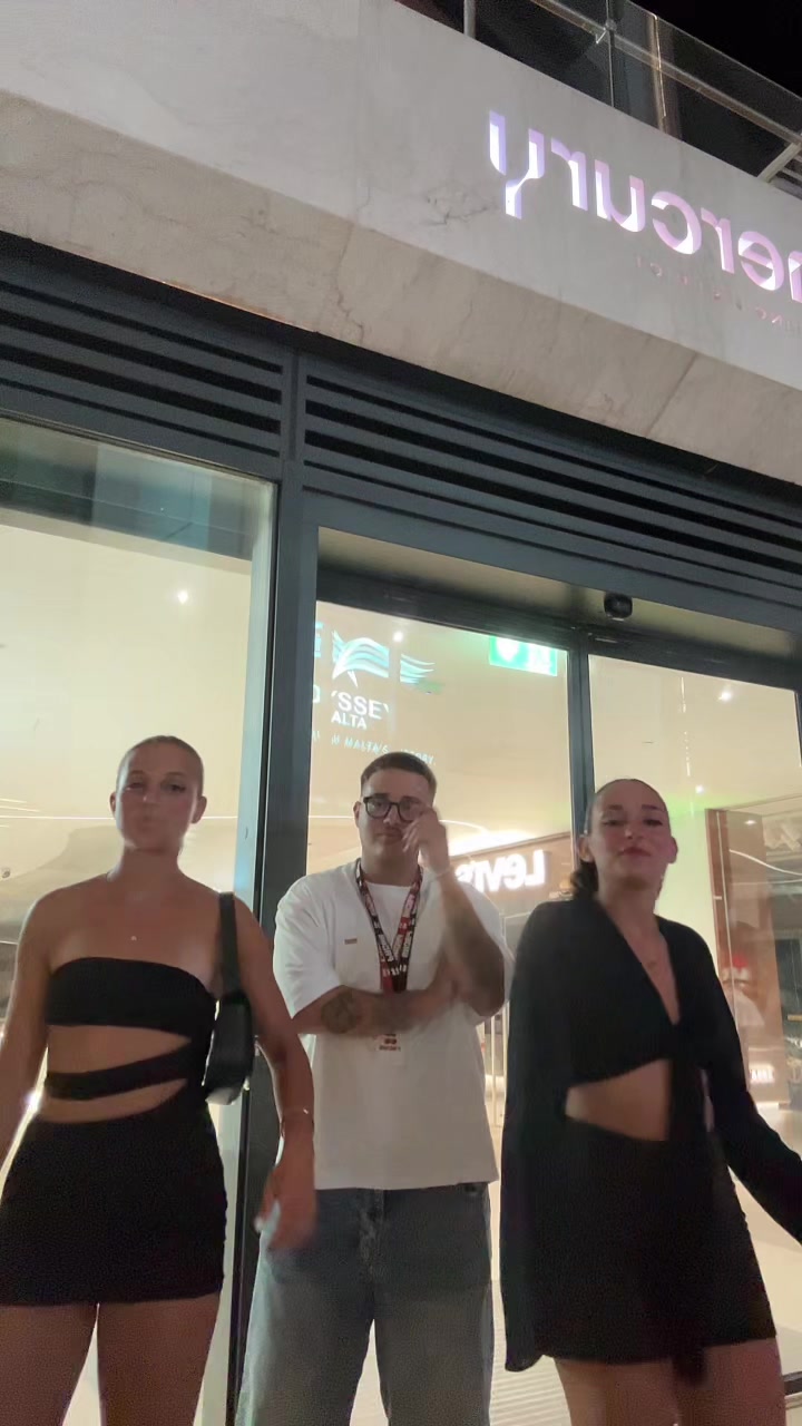 @Anita Montaruli