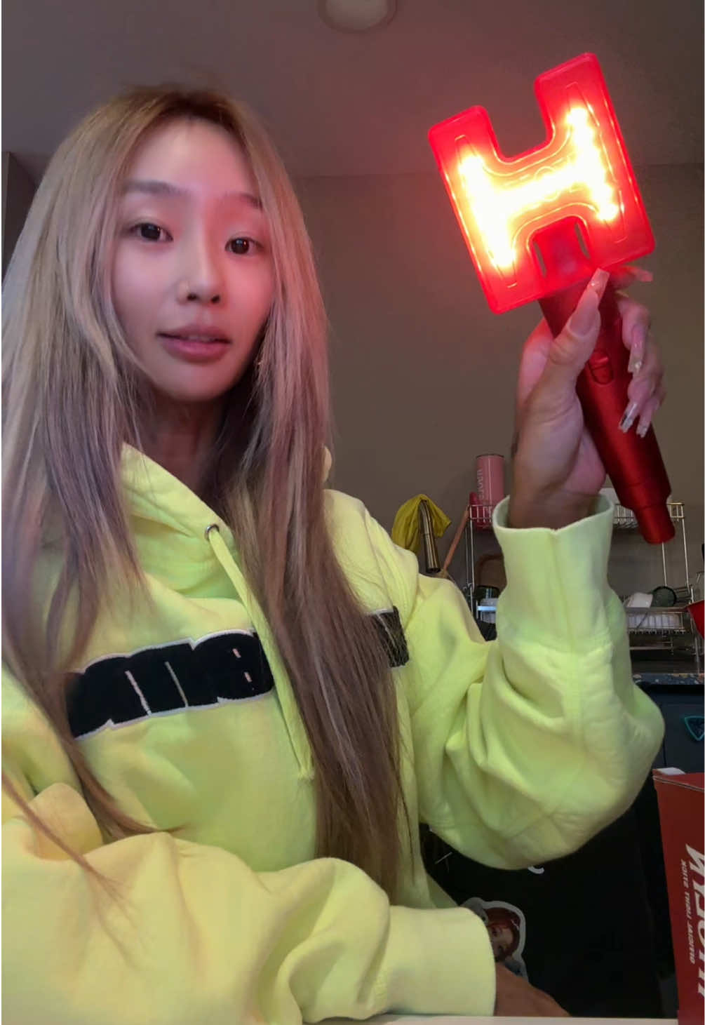 @HYOLYN OFFICIAL