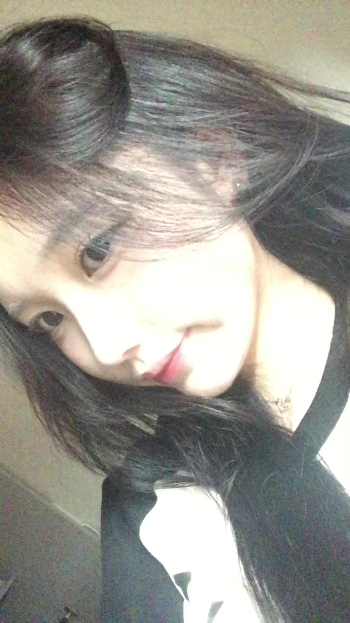 @아은