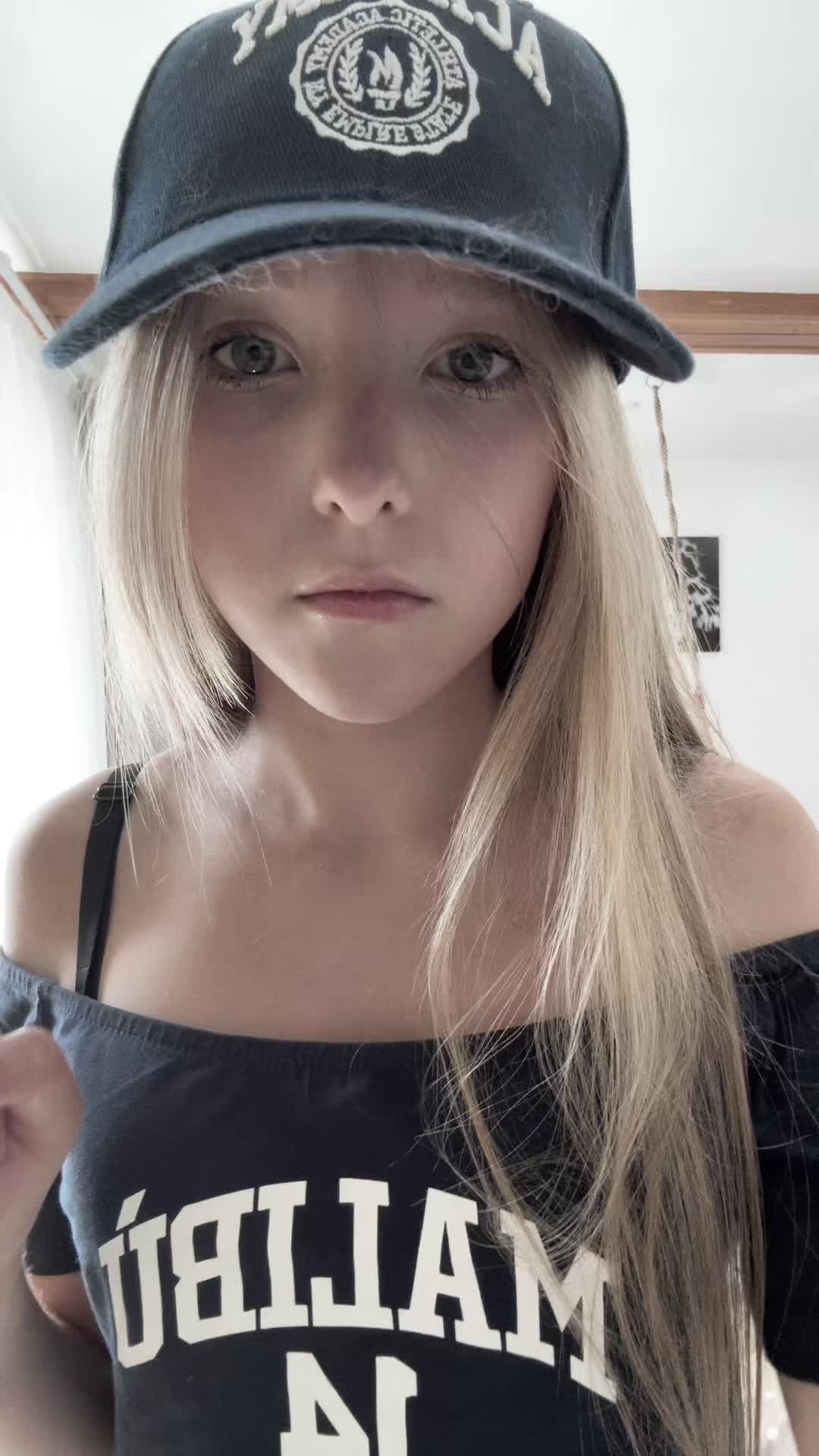 @𐙚mcs&iacute;sha