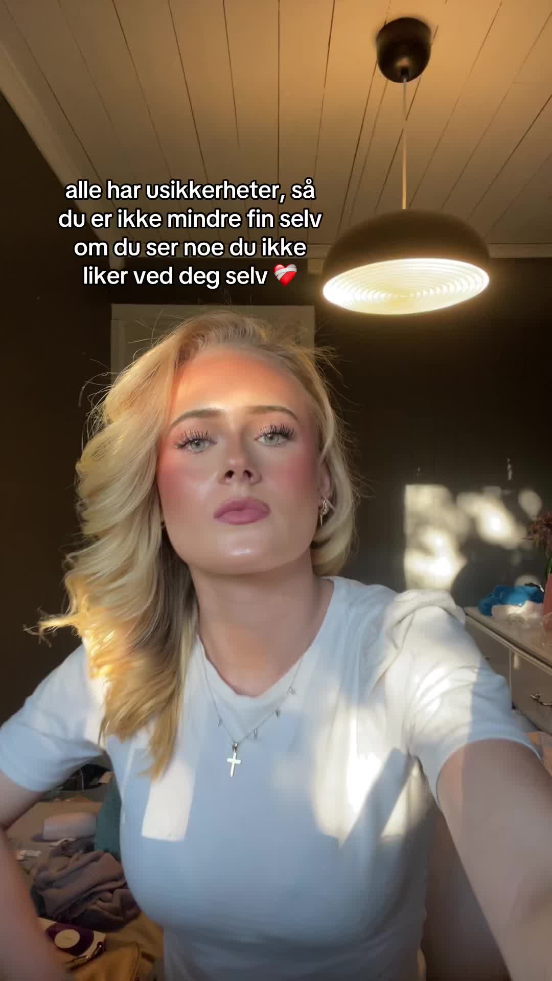 @AMALIE SYNN&Oslash;VE 🪽
