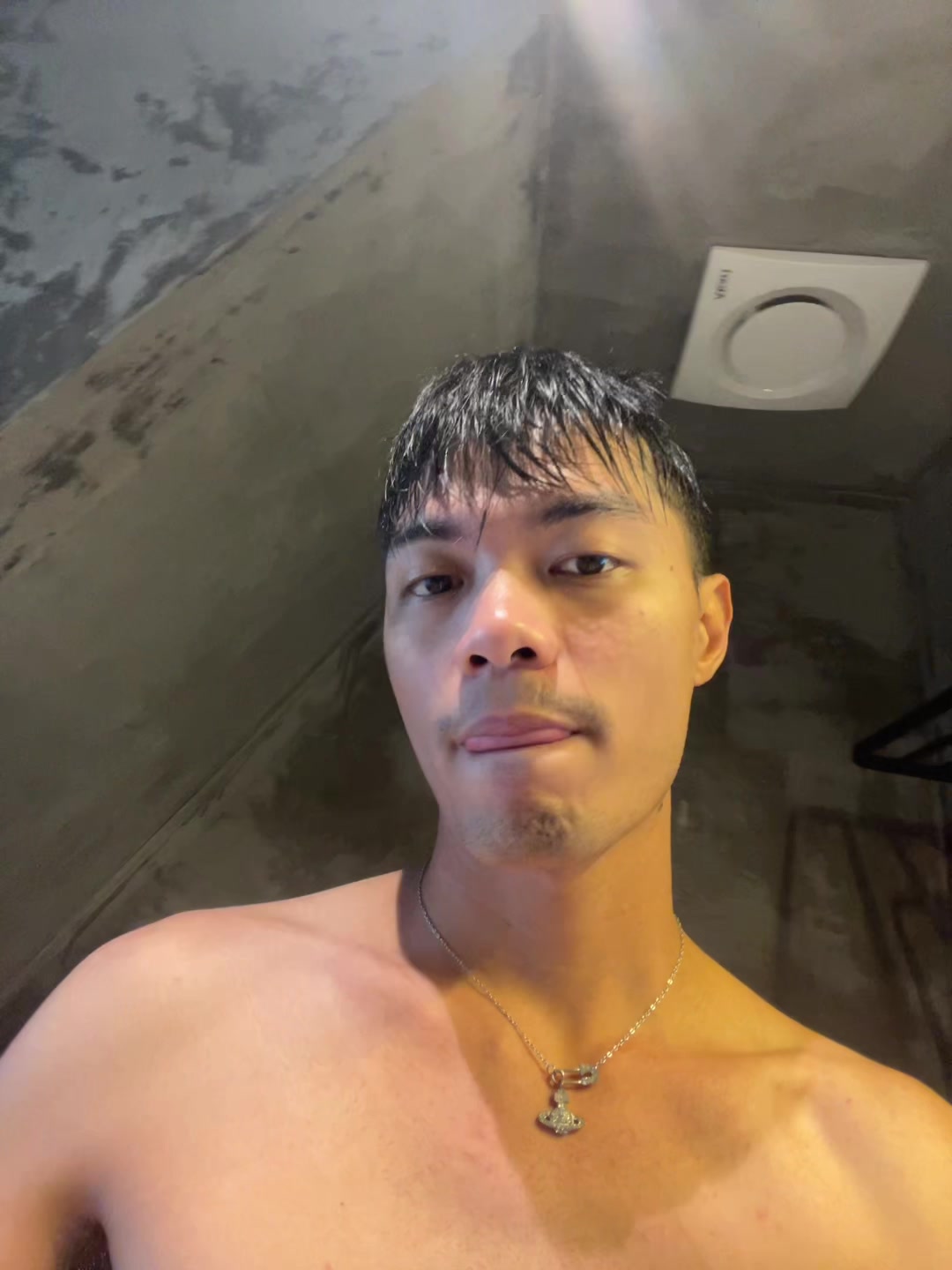 @edrikk