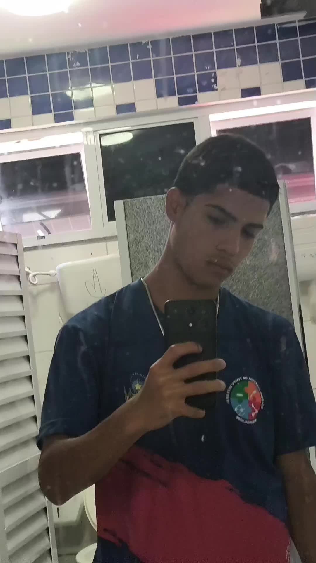 @alehzin.18👑