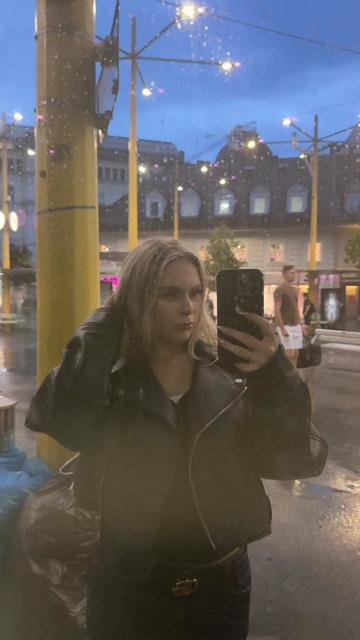 @🍒𝐧𝐧𝐚