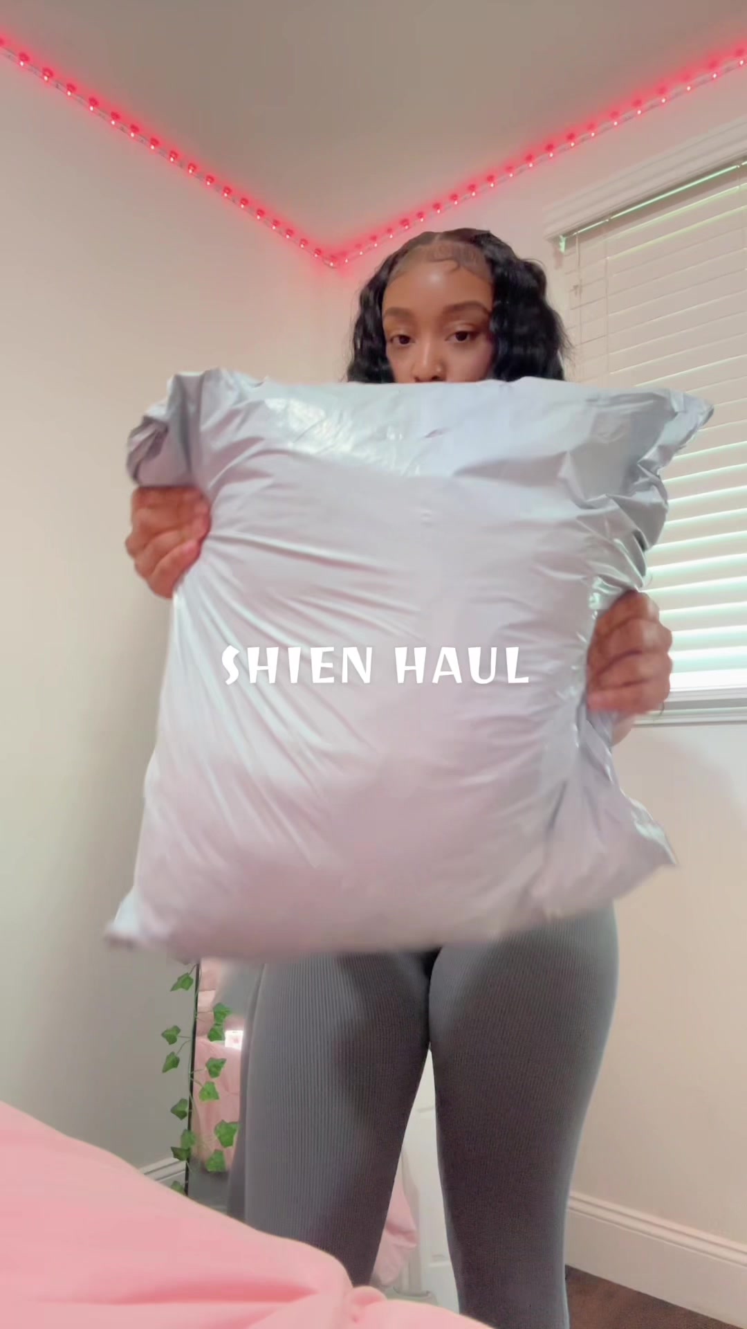 @prettylittlelightskin
