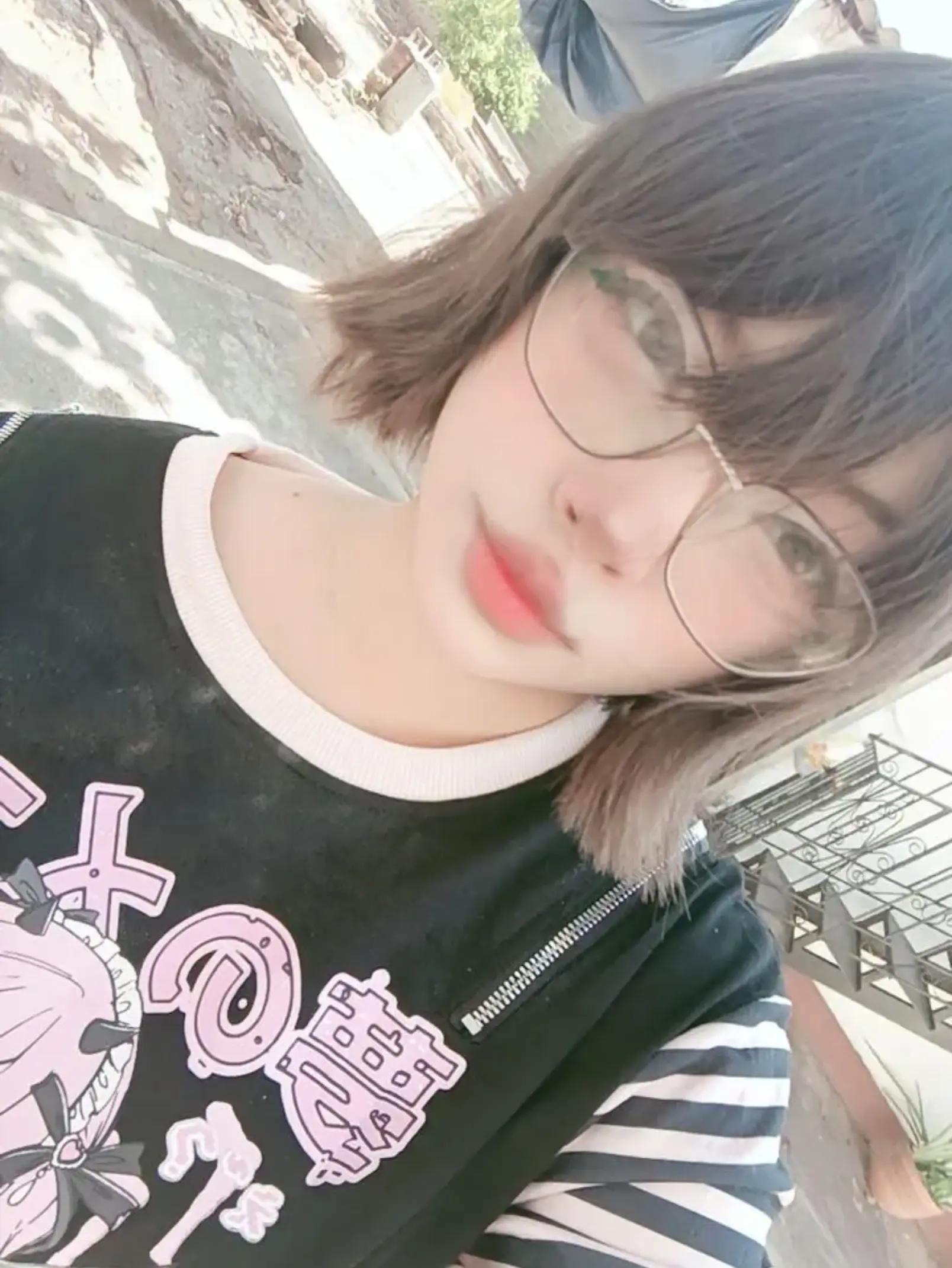 @LunaVal