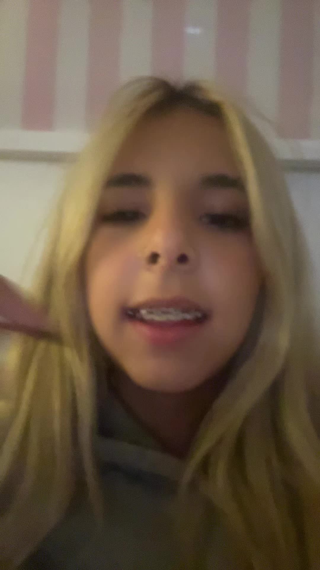 @tay tay