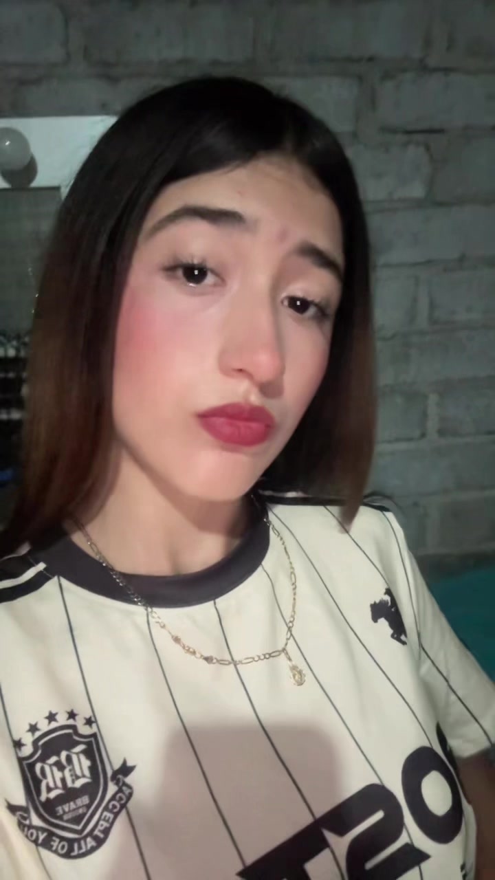 @ℰ𝓋ℯ𝓁𝓎𝓃🍒