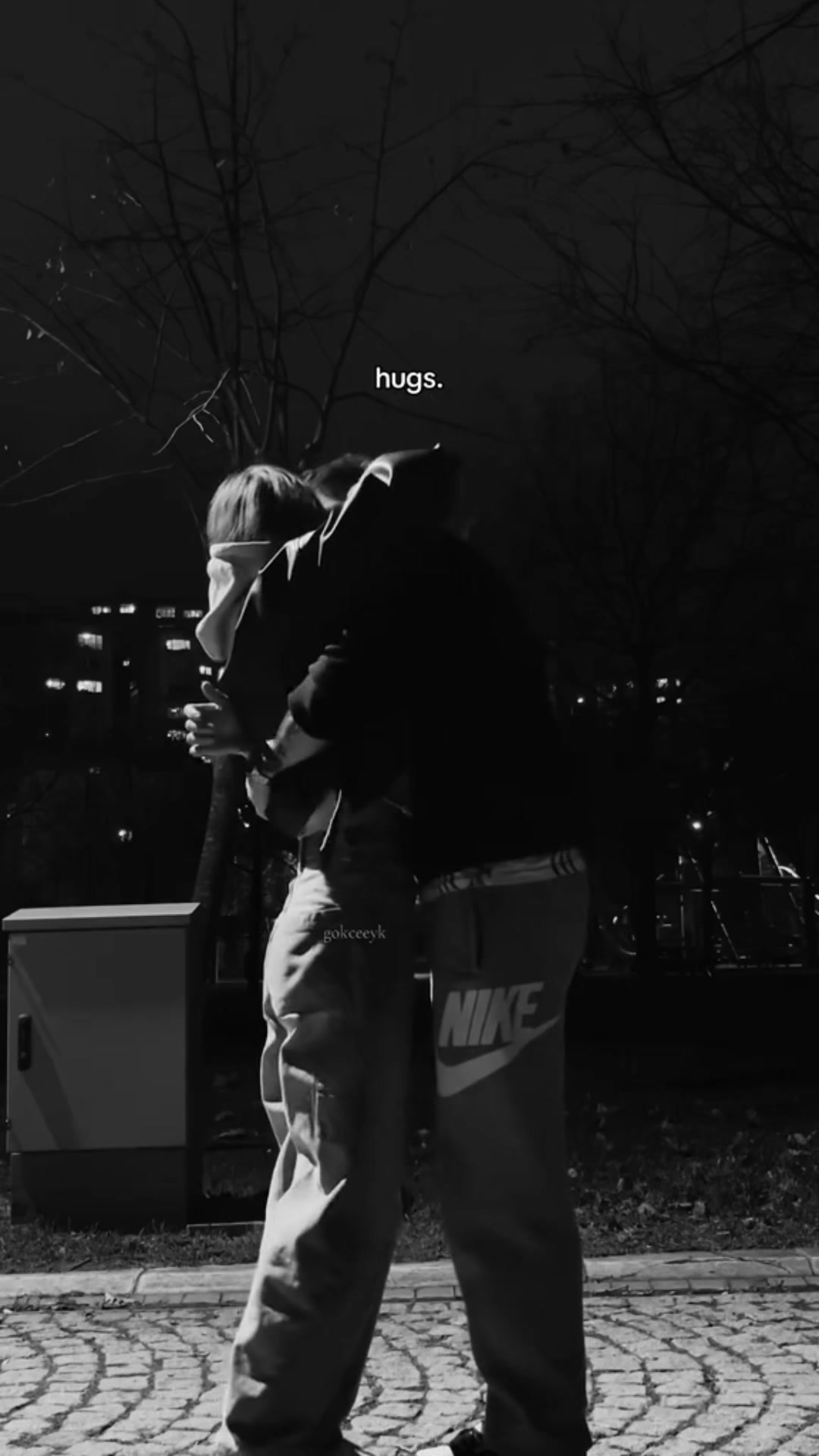 @Couple cute moment