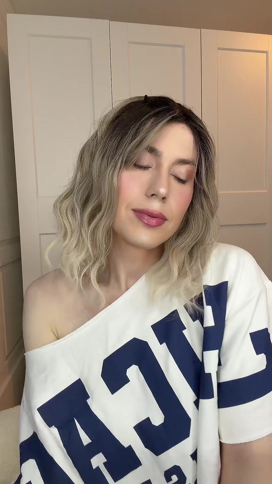 @callmeGia