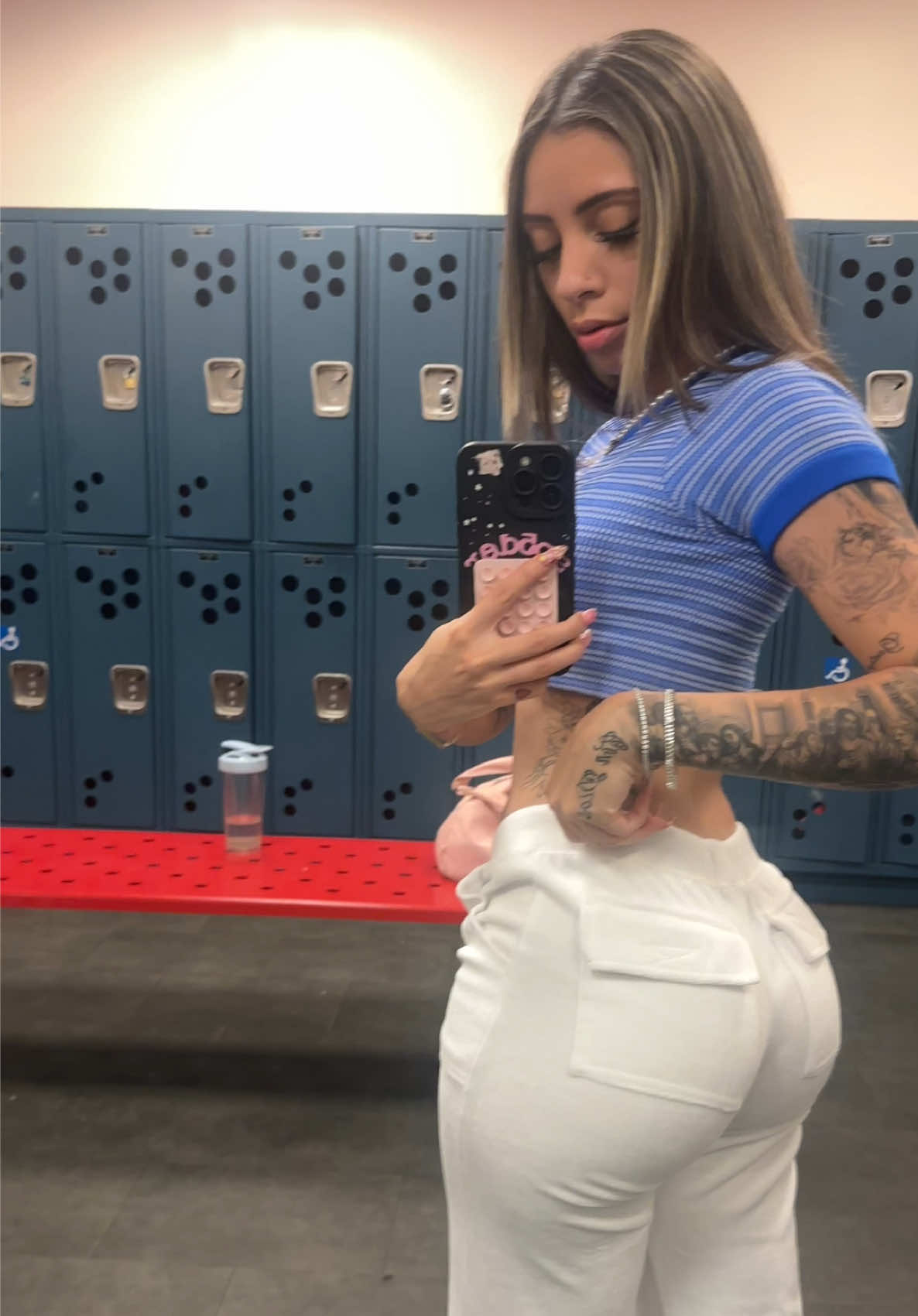 @Wavyg🧸