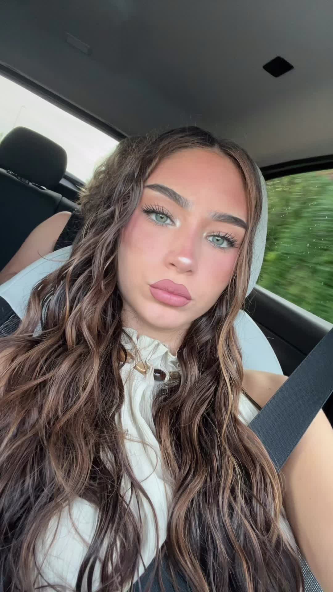 @𝑹