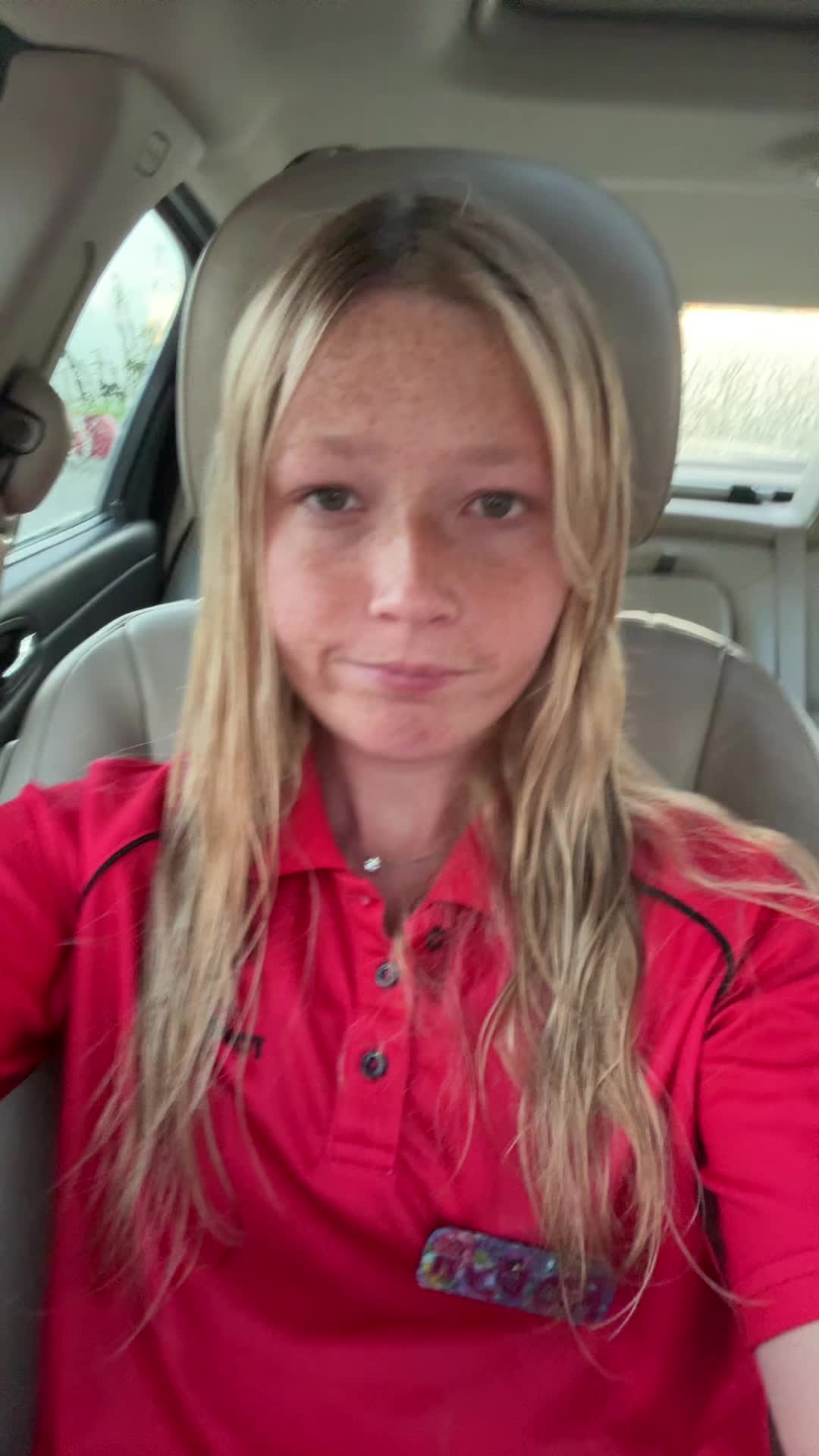 @😉