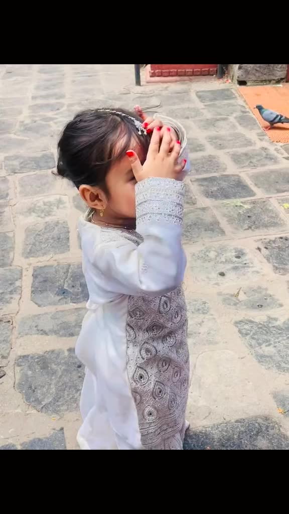 @Samriddhi karki🦋