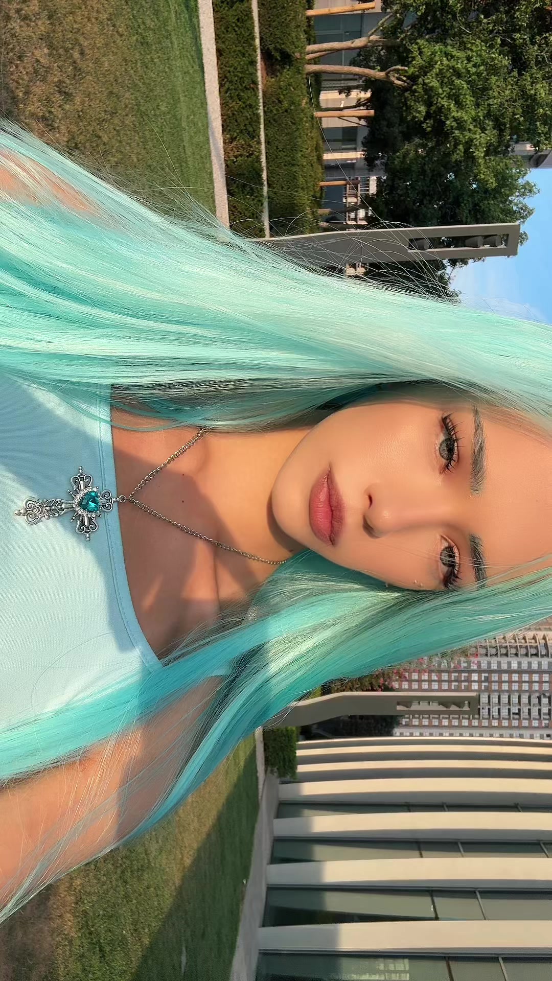 @VLATESSA