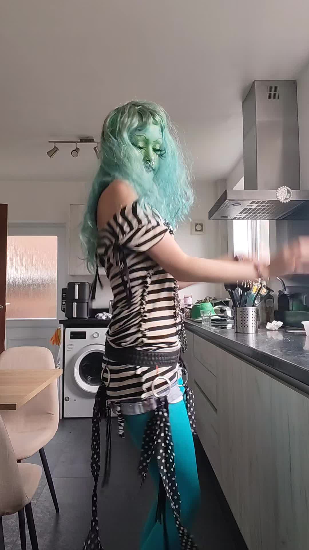 @emmazonprime