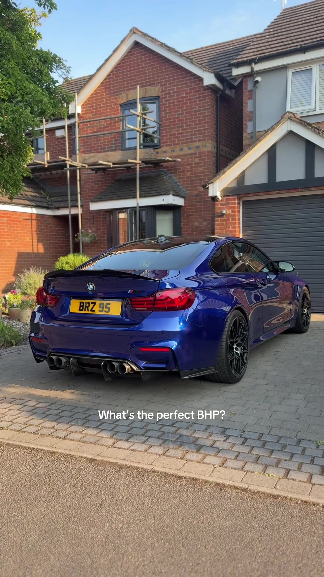 @M4_F82_comp