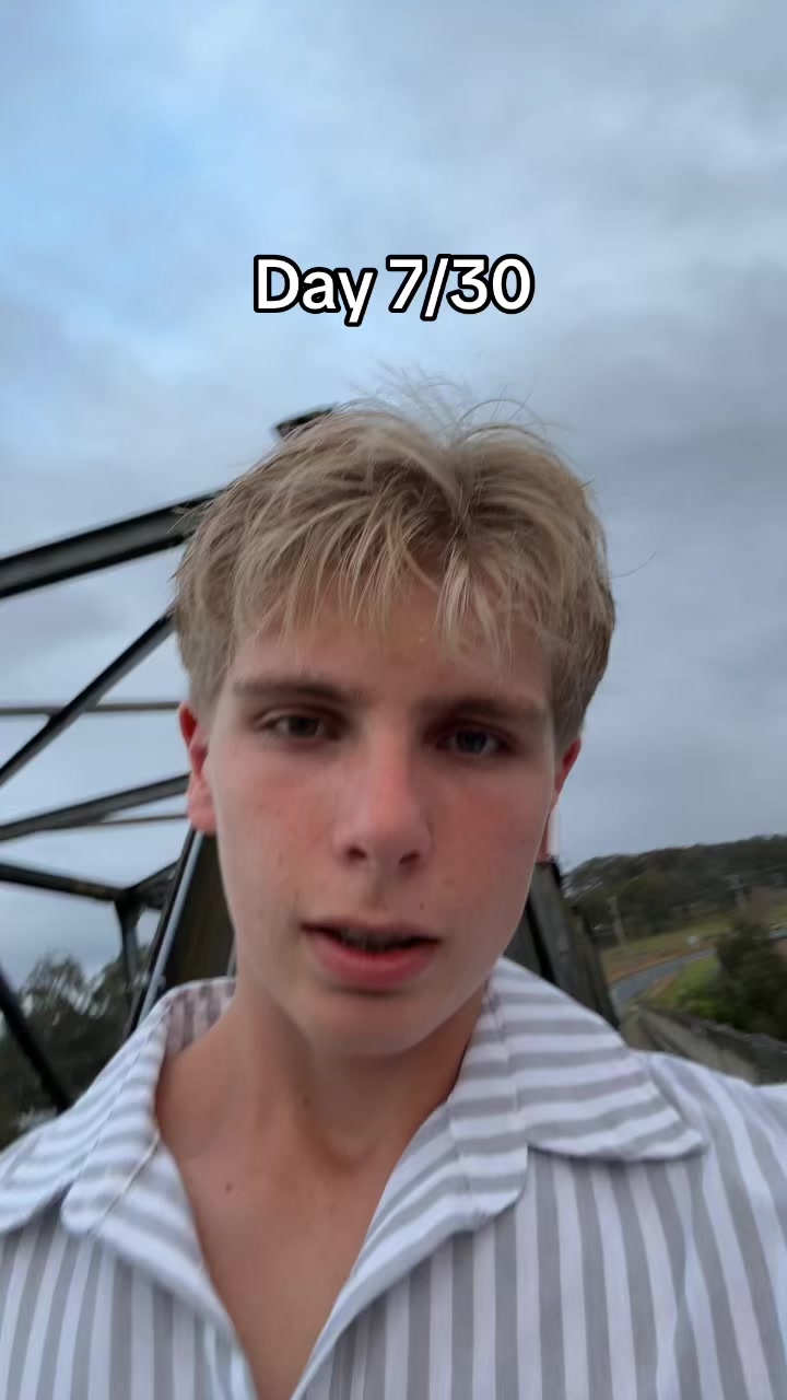 @danehowarth