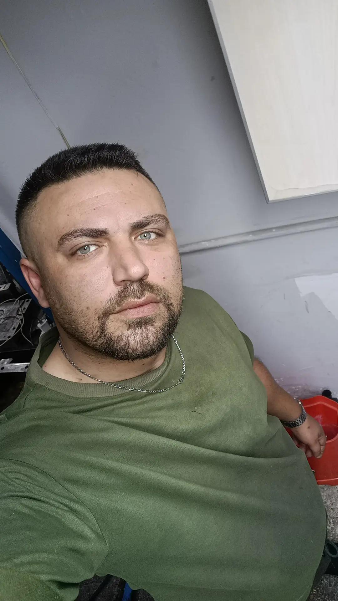 @Cin g&ouml;z 👀