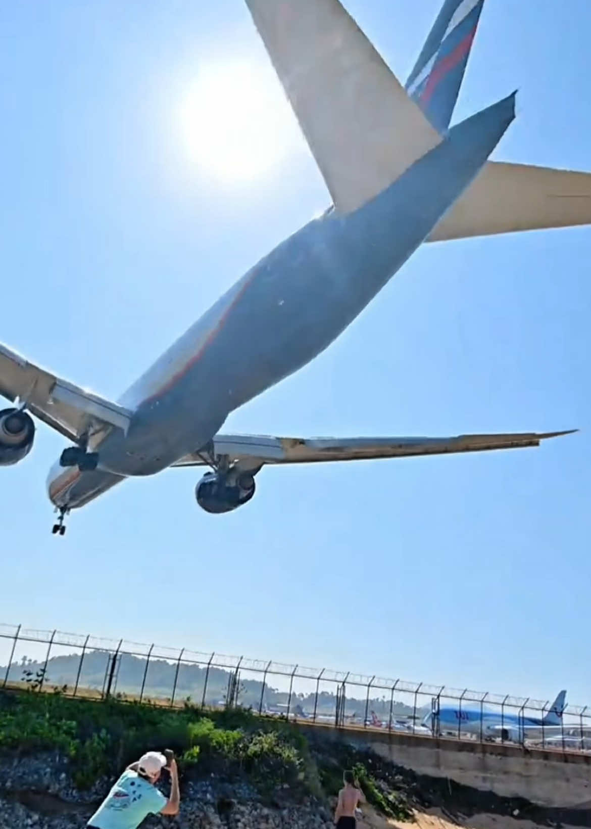 @❤️𝒯ℛ𝒜𝒞ℋ𝒰𝒩𝒢AVIATION ❤️✅