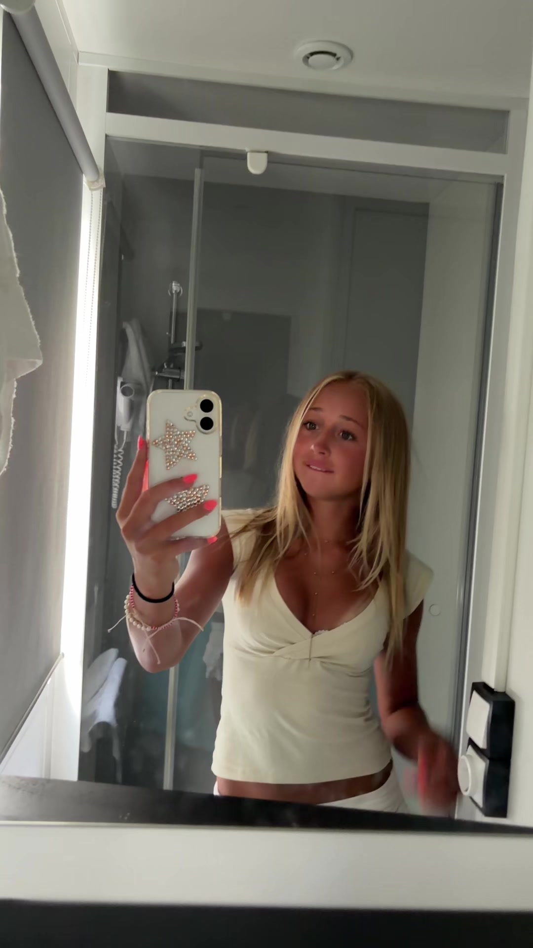 @willow.spam 🛼🔆
