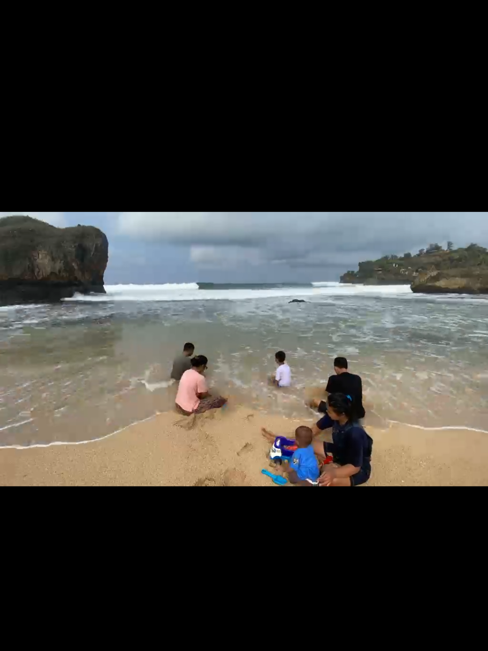 @Erni Lyliputh